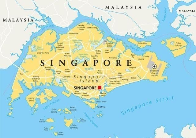 新加坡的气候特点是什么，新加坡如何解决用电问题