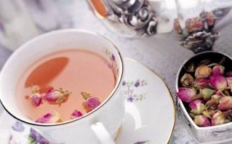 迷迭香茶的功效与作用是什么「最新迷迭香玫瑰茶的泡法及功效」