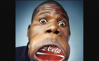 世界上嘴巴最大的人 重要：弗朗西斯科·多明戈·乔吉姆竟然一张嘴能够含住一整罐
