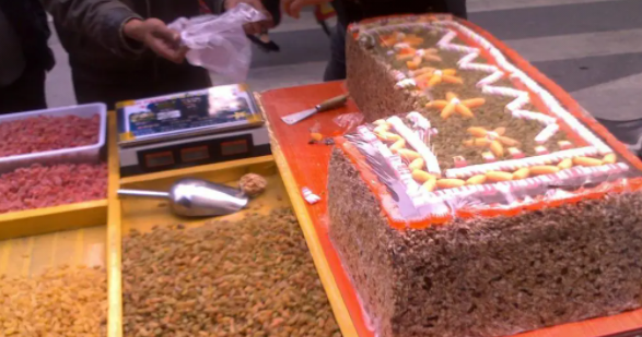 天价切糕多少钱一斤,切糕是什么地方的特产